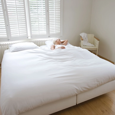 SNURK Uni Dekbedovertrek White Percal - outlet — outlet/retourdeal