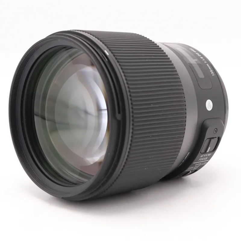 Sigma 135mm F/1.8 DG HSM ART Nikon FX occasion - tweedehands (occasion) — outlet/retourdeal